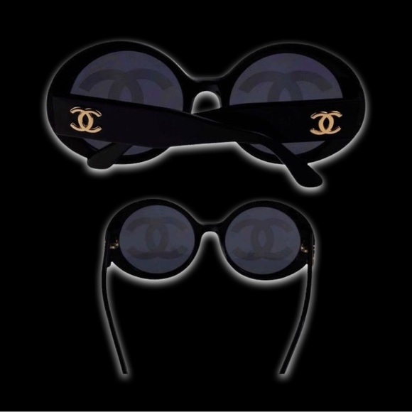Chanel Vintage 1993 Runway Black CC Logo Lens Editorial Oversized Sunglasses - Picture 11 of 17
